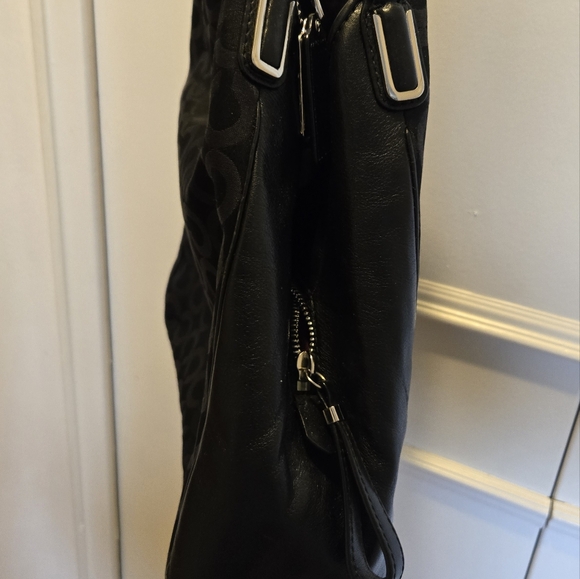 Black Coach bag - Picture 3 of 4